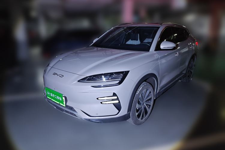 Used BYD Song PLUS New Energy 2023 Champion Edition EV 520KM Flagship Model