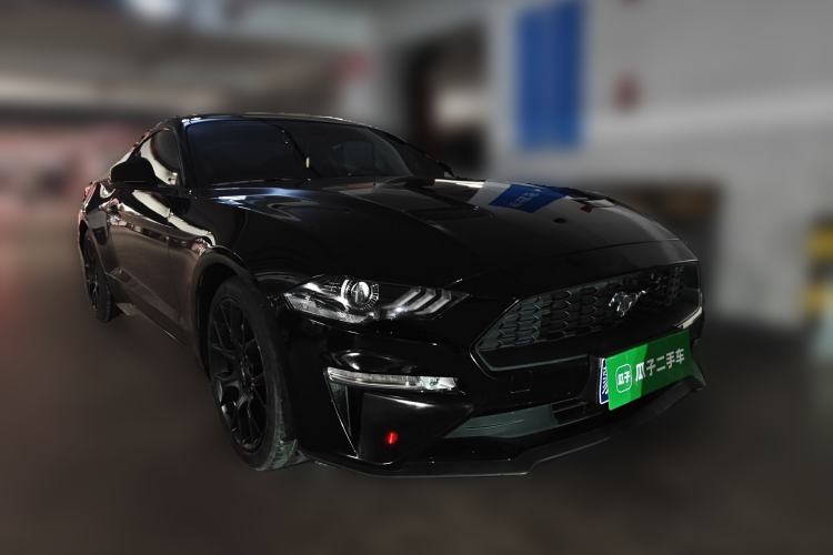 Used Ford Mustang 2020 2.3L EcoBoost Front Right 45 Deg