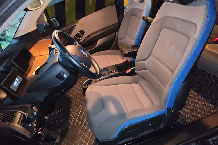 Used BMW i3 2019 Fast Charging Edition Left Front Seat