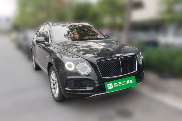 Used Bentley Bentayga  Front Right 45 Deg