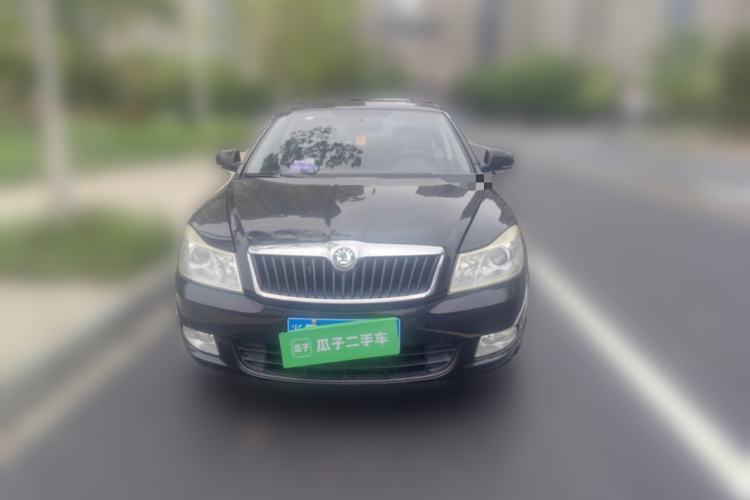 Used Skoda Octavia 2012 1.6L Manual Eado Edition Front