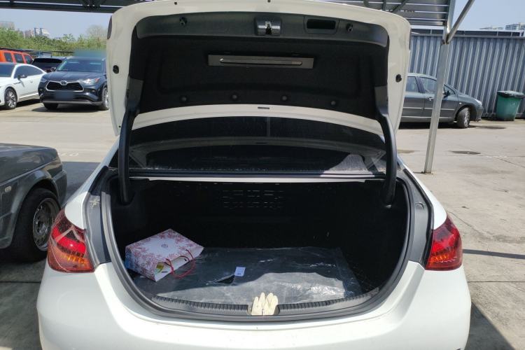 Used Mercedes-Benz C-Class 2025 Refresh C 200 L Sport Edition Trunk