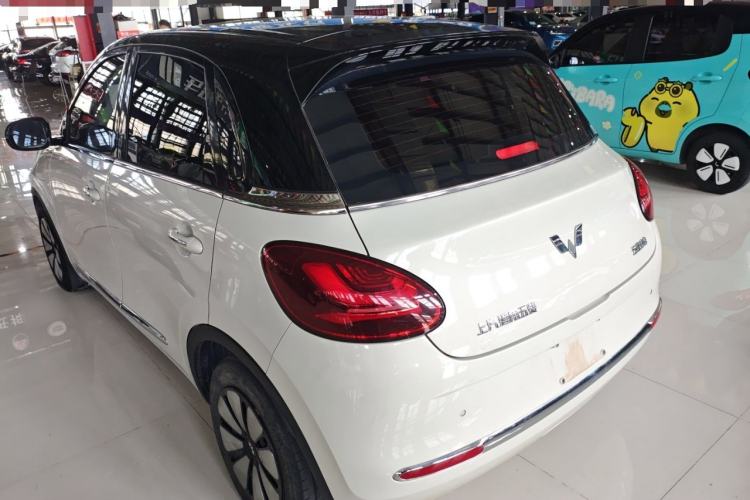 Used Wuling Bingo 2023 410 km Lingxi Deluxe Edition