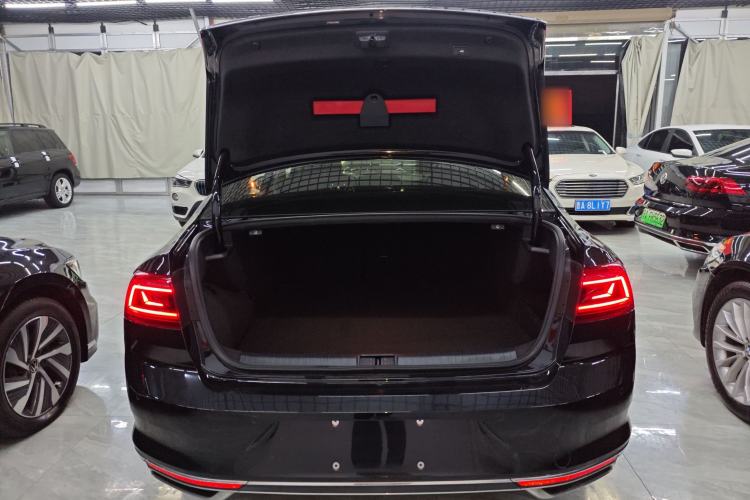 Used Volkswagen Magotan GTE Plug-in Hybrid 2020 GTE Luxury Model
