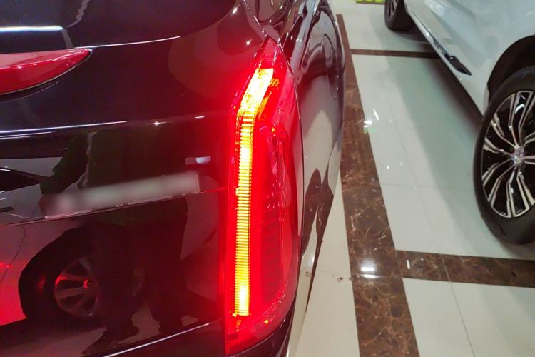 Used Cadillac XTS 2014 28T Comfort Version
