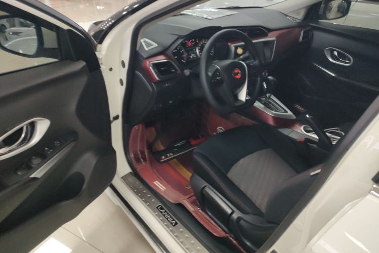 Used Nissan Lannia 2020 1.6L CVT Cool Edition Driver Seat