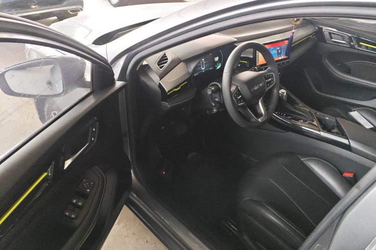 Used Roewe i5 2021 Revised 1.5L CVT Starry Edition Driver Seat