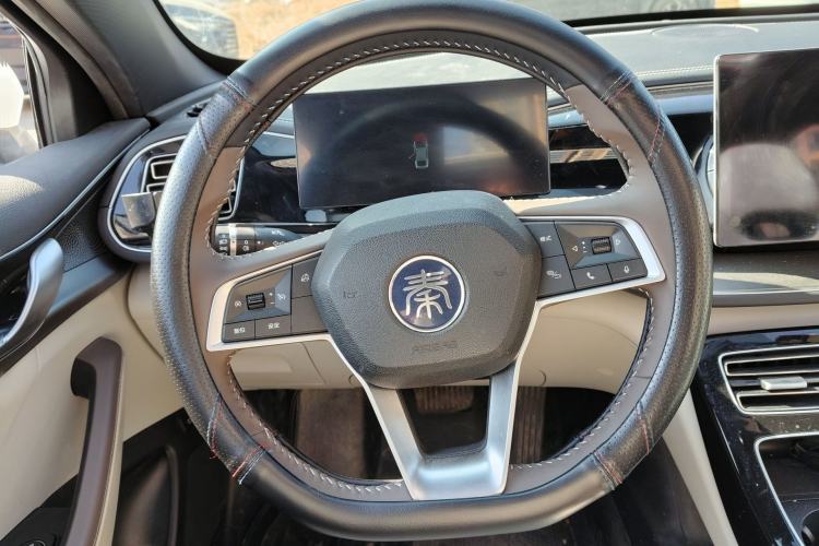 Used BYD Qin PLUS 2023 Champion Edition DM-i 120KM Leading Model
