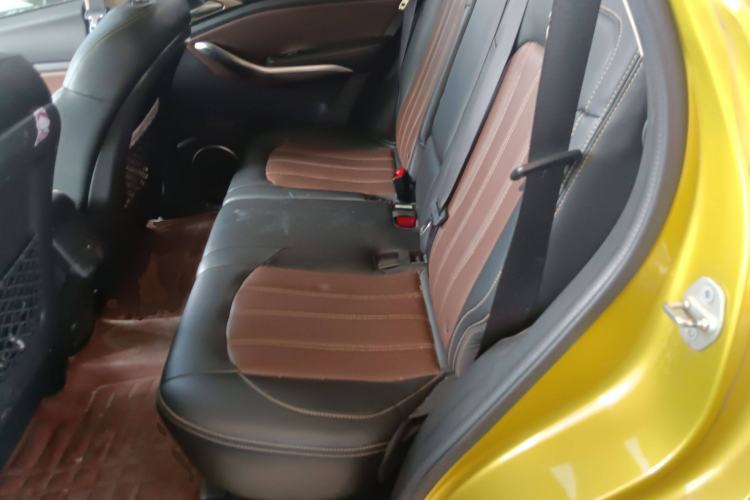 Used BYD Song 2016 Gaishi Edition 1.5TID Automatic Luxury Model
