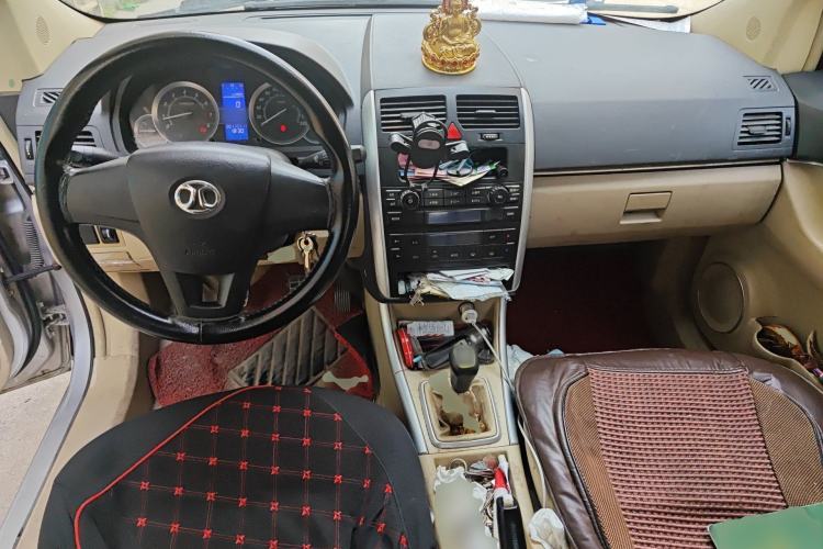 Used BAIC E Series 2013 Sedan 1.3L Manual Special Offer Edition
