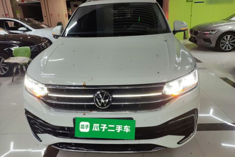 Used Volkswagen Tiguan L 2023 380TSI Automatic All-Wheel Drive R-Line Enhanced 7-Seater