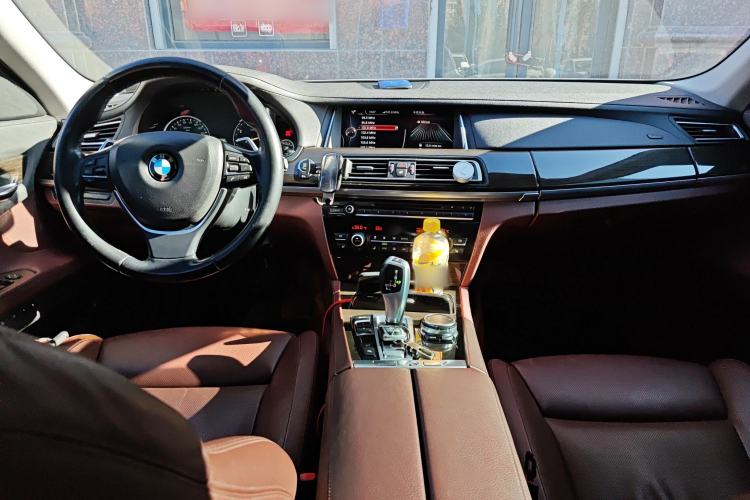 Used BMW 7 Series 2013 740Li Leading Model
