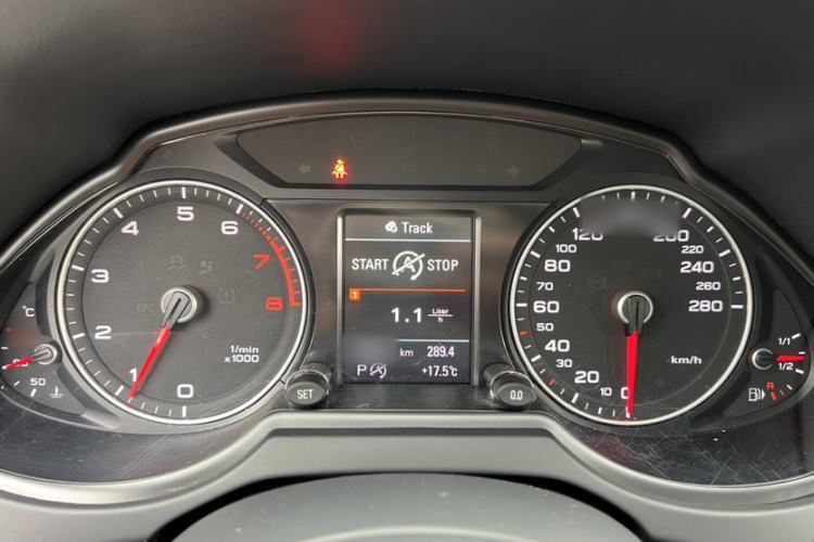 Used Audi Q5 2015 40 TFSI Comfort Model
