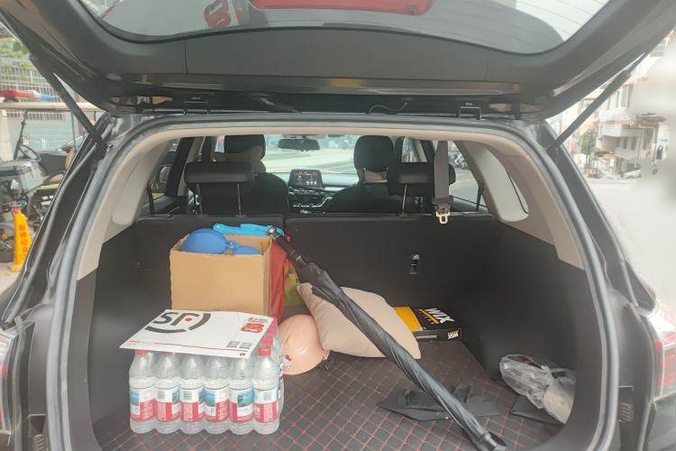 Used Kia Sportage R 2019 2.0L Automatic Smart Luxury Edition Trunk