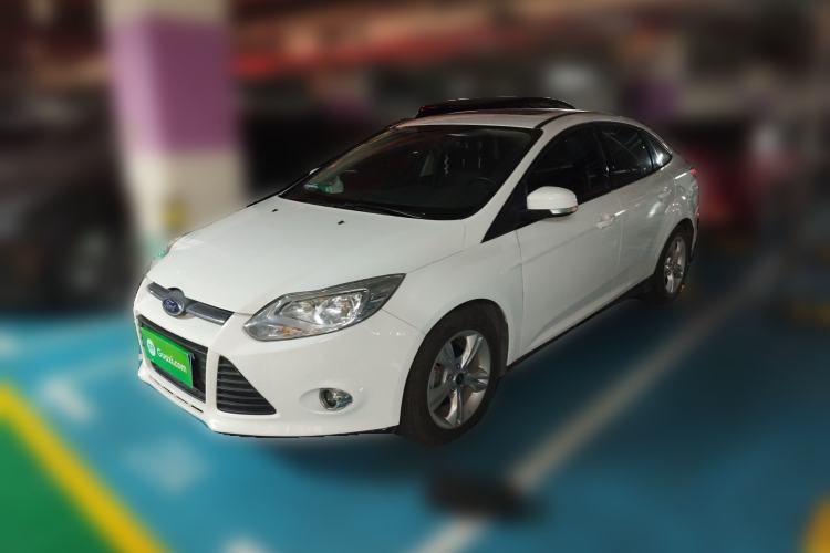 Used Ford Focus 2012 Sedan 1.6L Automatic Fashion Edition