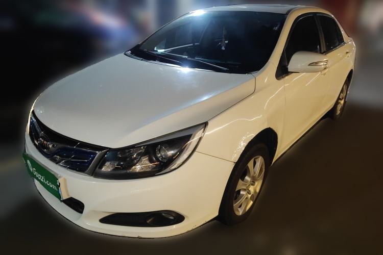 Used BYD e5 2016 300 Luxury Edition