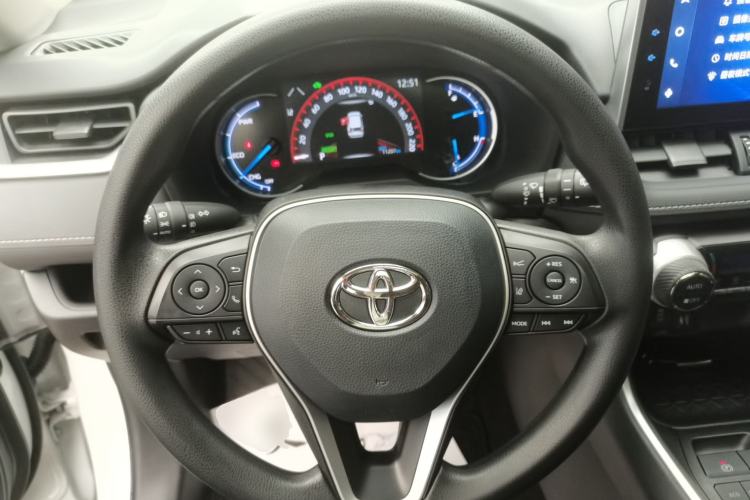Used Toyota RAV4 2021 Revised Version Dual-Motor Hybrid 2.5L E-CVT Two-Wheel Drive Elite Edition