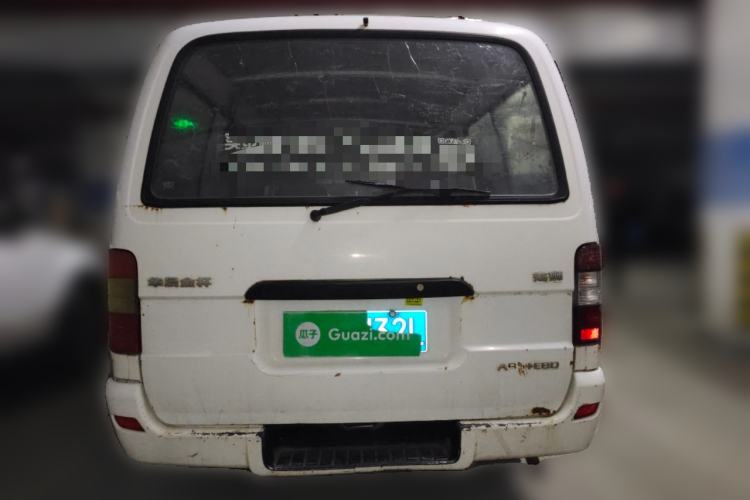 Used Jinbei Hiace 2016 2.0L Express Series Standard Version V19
