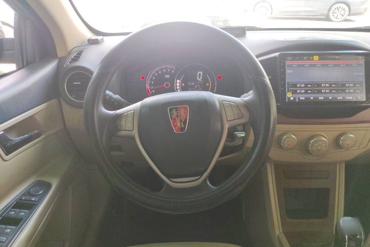 Used Roewe 350 2014 1.5L Manual Swift Edition
