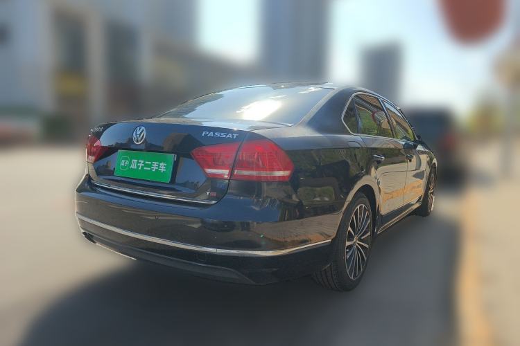 Used Volkswagen Passat 2014 1.8TSI DSG Ultimate Edition Rear Right 45 Deg