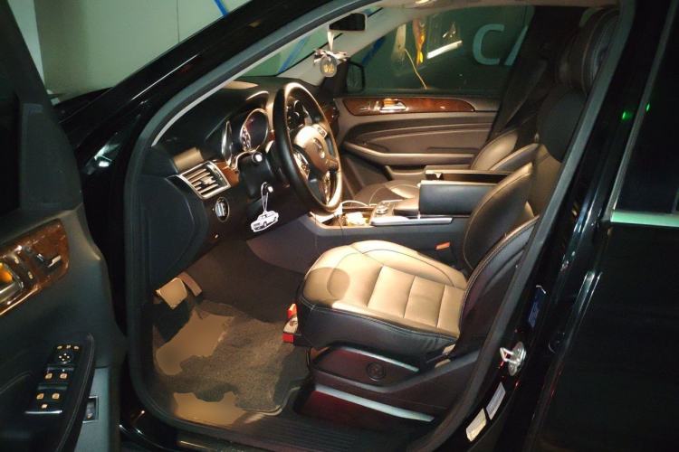 Used Mercedes-Benz M-Class 2012 ML 350 Sport Edition Driver Seat