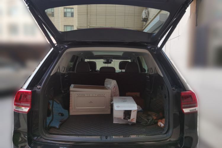 Used Volkswagen Teramont 2019 530 V6 Four-Wheel Drive Prestige Flagship Model China VI Standard