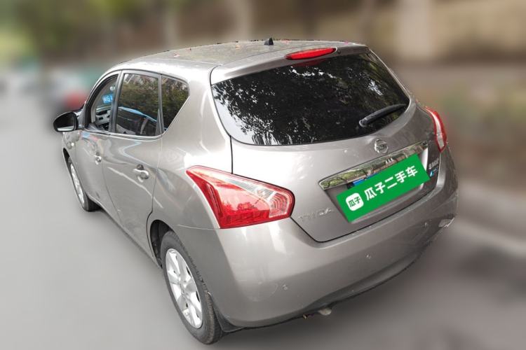 Used Nissan Tiida 2011 1.6L CVT Smart Version