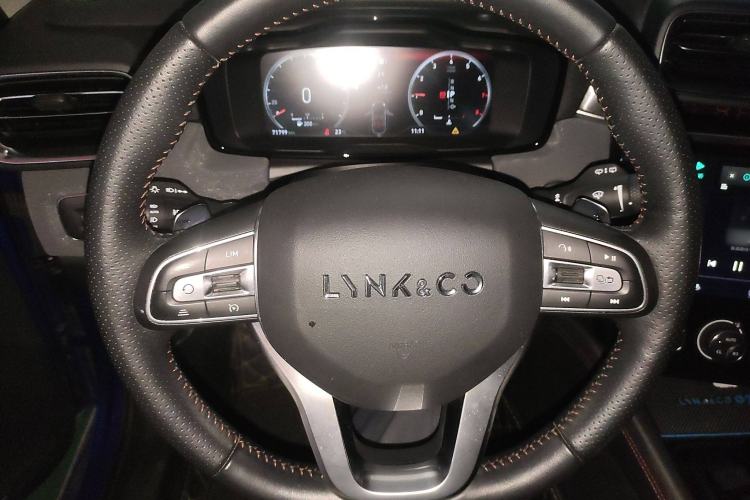 Used Lynk & Co 02 2018 1.5T DCT Two-Wheel Drive Pro Version China V Emission Standard
