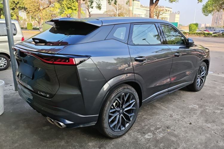 Used Changan UNI-Z 2025 1.5T Premium Edition
