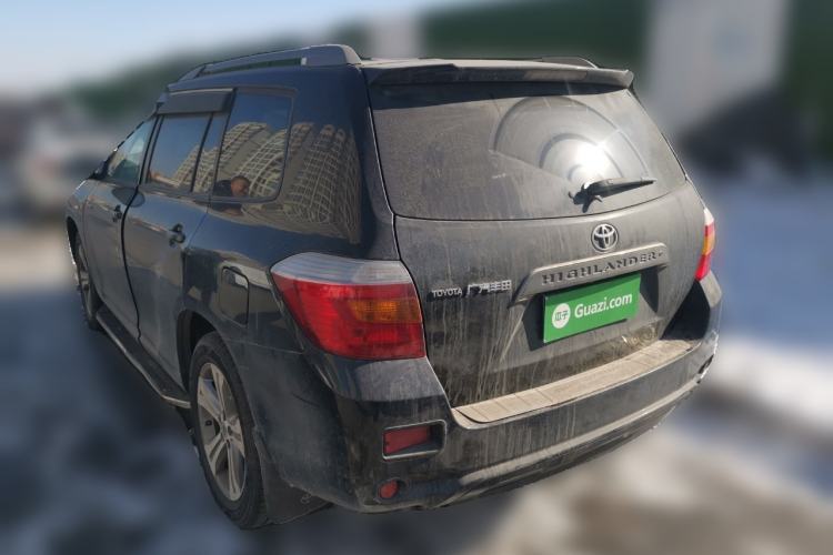 Used Toyota Highlander 2011 2.7L Two-Wheel Drive 7-Seater Luxury Edition
