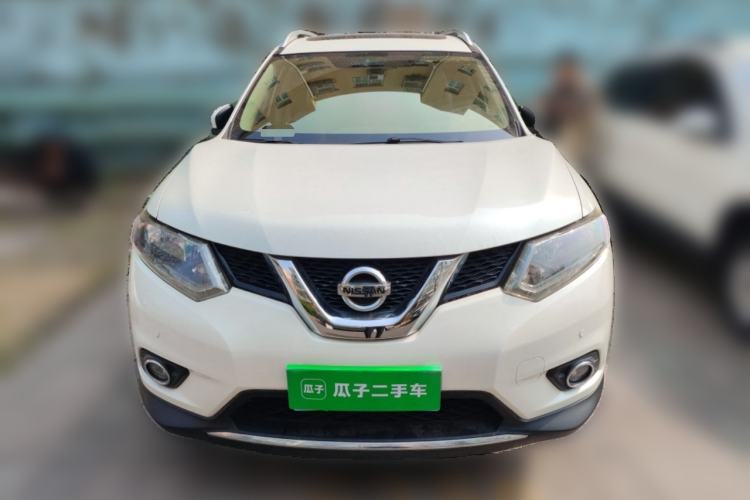 Used Nissan X-Trail 2014 2.5L CVT Luxury Edition 4WD Front