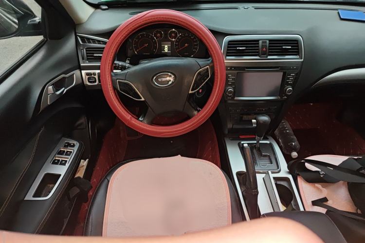 Used GAC Trumpchi GA5 2013 1.8T Automatic Luxury Edition Steering Wheel