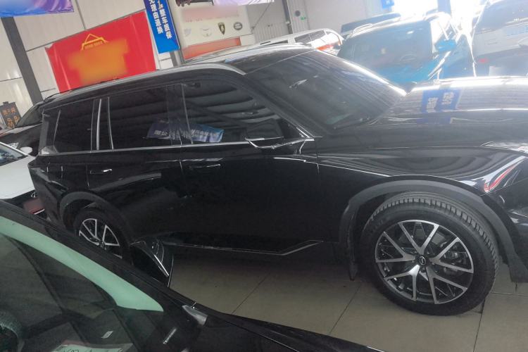 Used GAC Trumpchi GS8 2022 Linghang Series 2.0 TGDI Two-Wheel-Drive Luxury Smart Connectivity Version (7 Seats)
