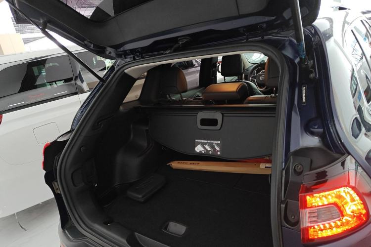 Used Jeep Cherokee 2017 2.4L Leading Smart Edition