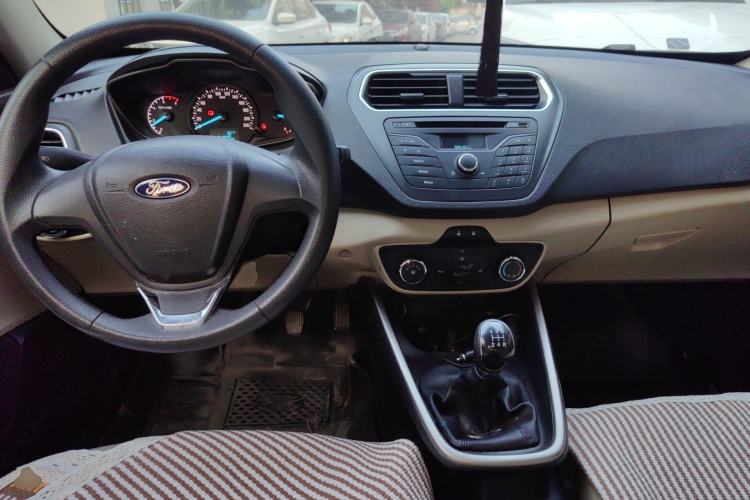 Used Ford Escort 2017 Revised Version 1.5L Manual Comfort Edition