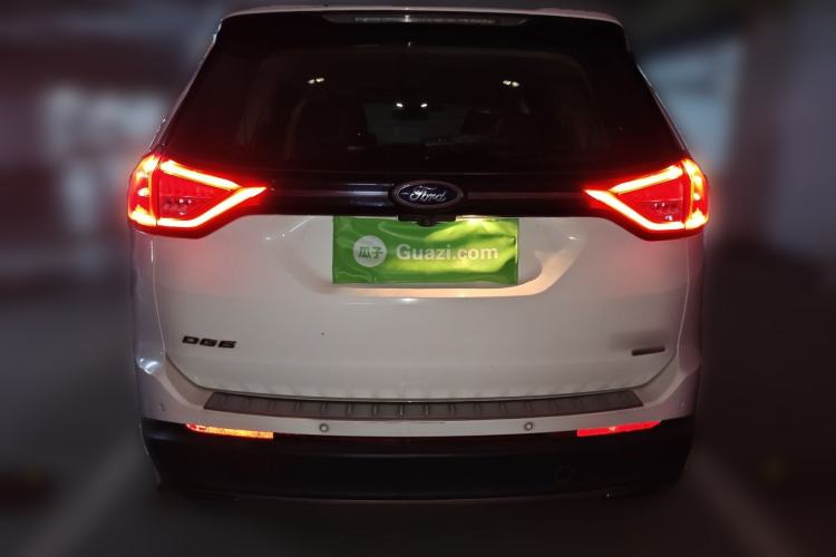 Used Ford Edge 2016 EcoBoost 245 Two-Wheel-Drive Titanium 7-Seater Rear