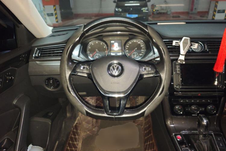 Used Volkswagen Passat 2016 330TSI DSG Prestige Edition