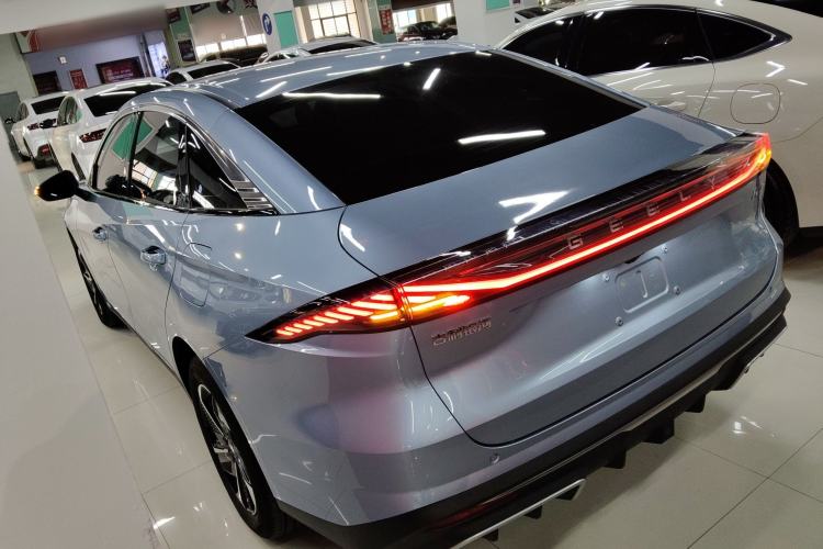 Used Geely Galaxy L6 2025 EM-i 140km Starship Edition