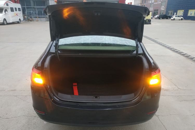 Used Buick GT 2015 15N Automatic Entry-Level Trim Trunk