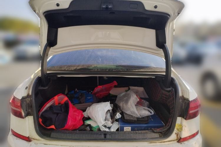 Used Volkswagen Passat New Energy 2019 430 PHEV Hybrid Elite Edition Trunk