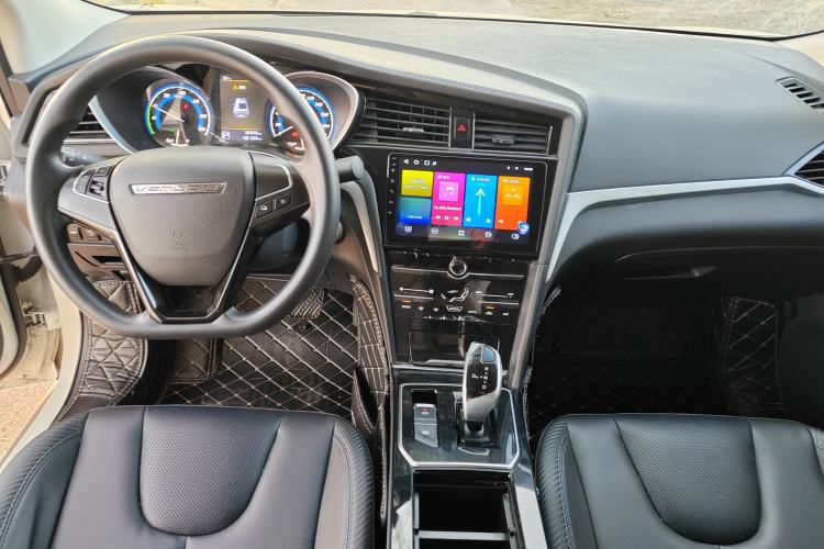 Used Venucia Venucia D60EV 2022 Standard Range Comfort Edition
