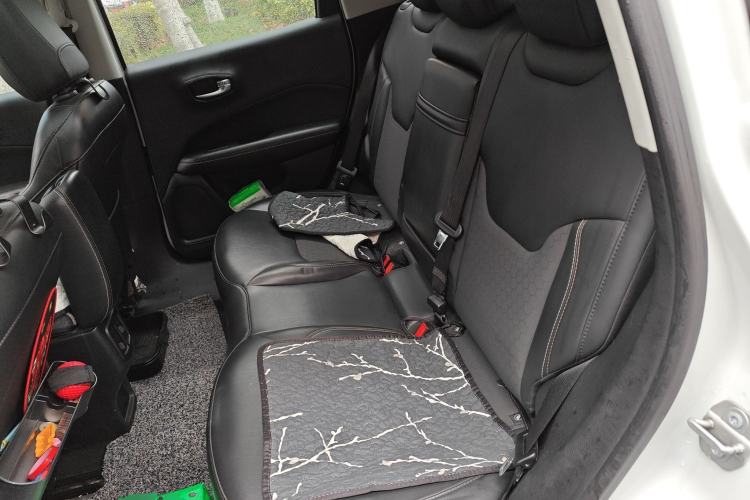 Used Jeep Compass 2020 220T Automatic Leading Edition
