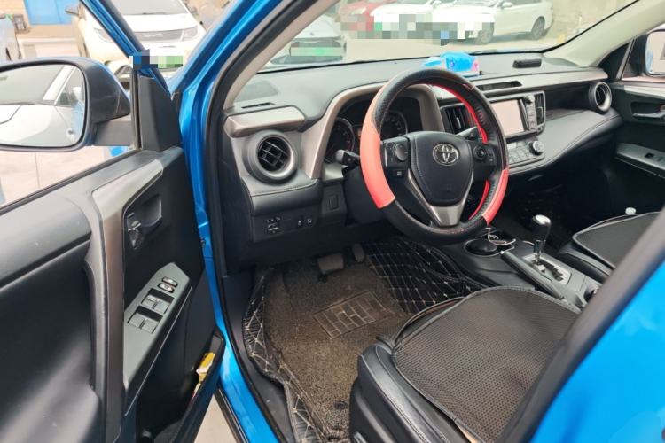 Used Toyota RAV4 2016 2.0L CVT 4x4 New Edition China V Standard
