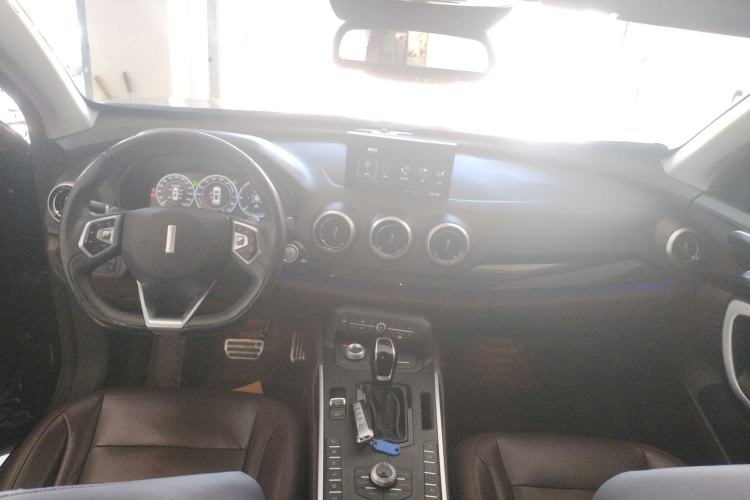 Used Wey P8 2018 2.0T Flagship Model