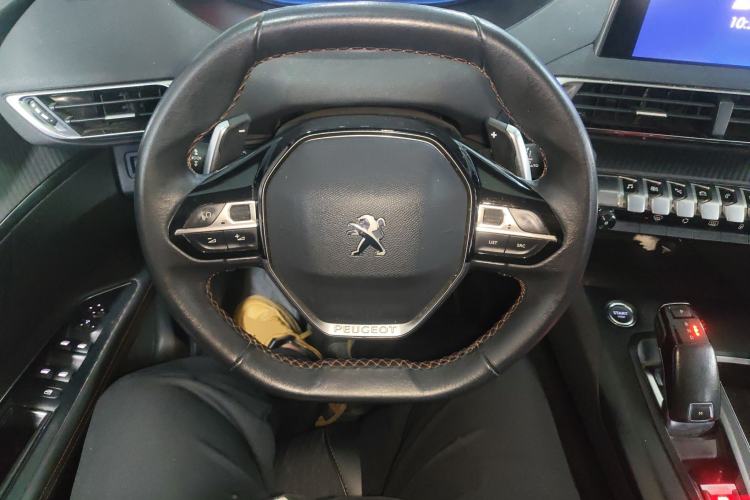 Used Peugeot 5008 2017 380THP 7-Seater Elite Edition
