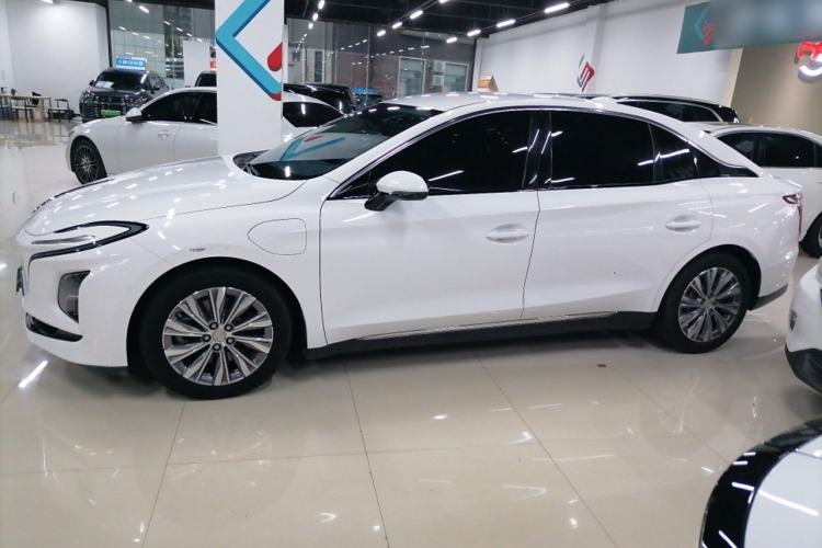 Used Hongqi E-QM5 2023 620km PLUS
