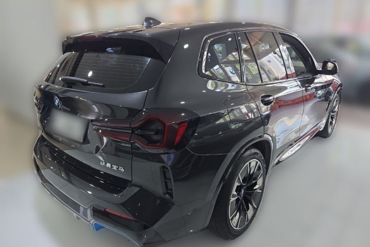 Used BMW iX3 2022 Leading Type
