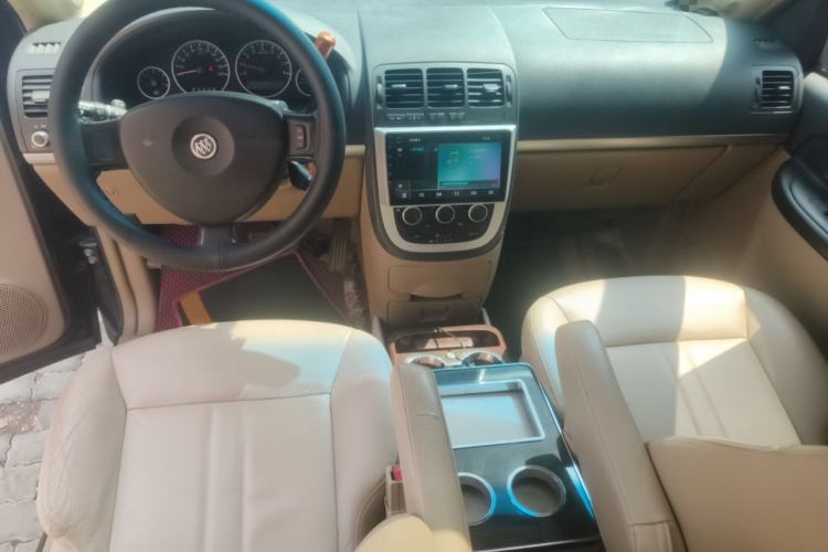 Used Buick GL8 2014 2.4L Executive Edition Center Console