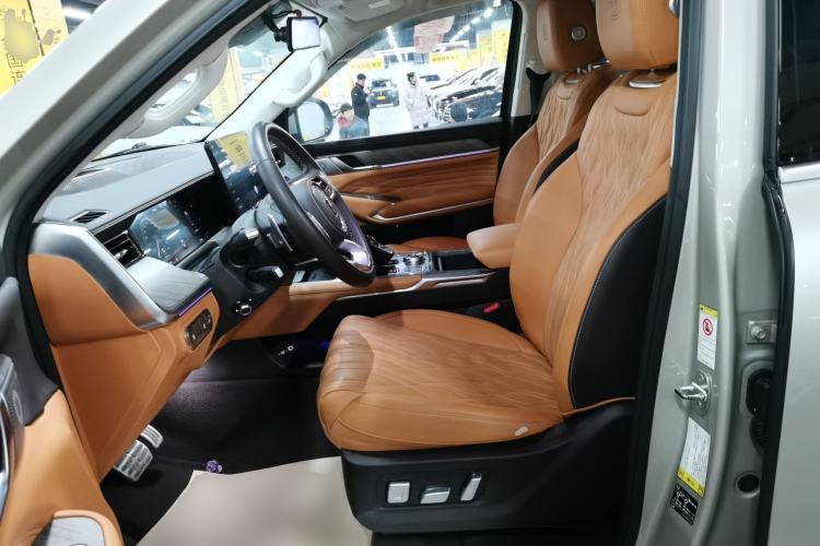 Used Tank 500 New Energy 2023 Hi4-T
