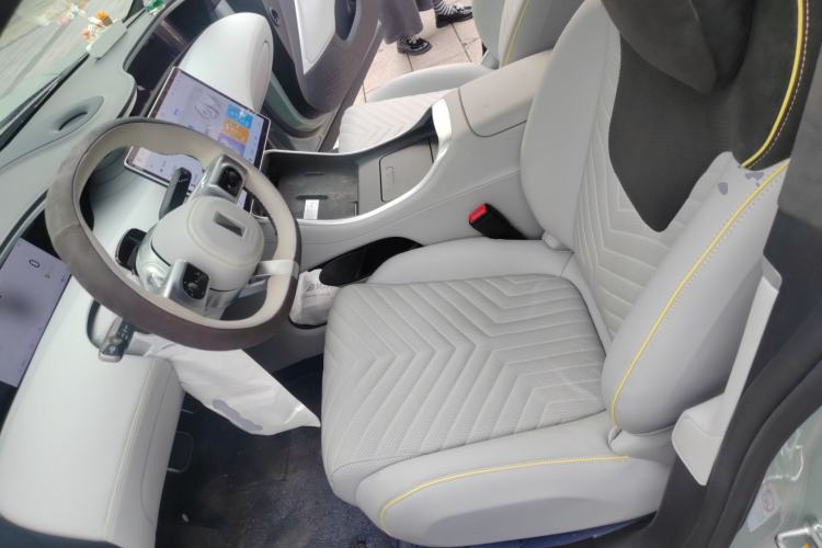 Used Avatr 11 2023 Ultra-Long Range Single-Motor Version 4 Seats
